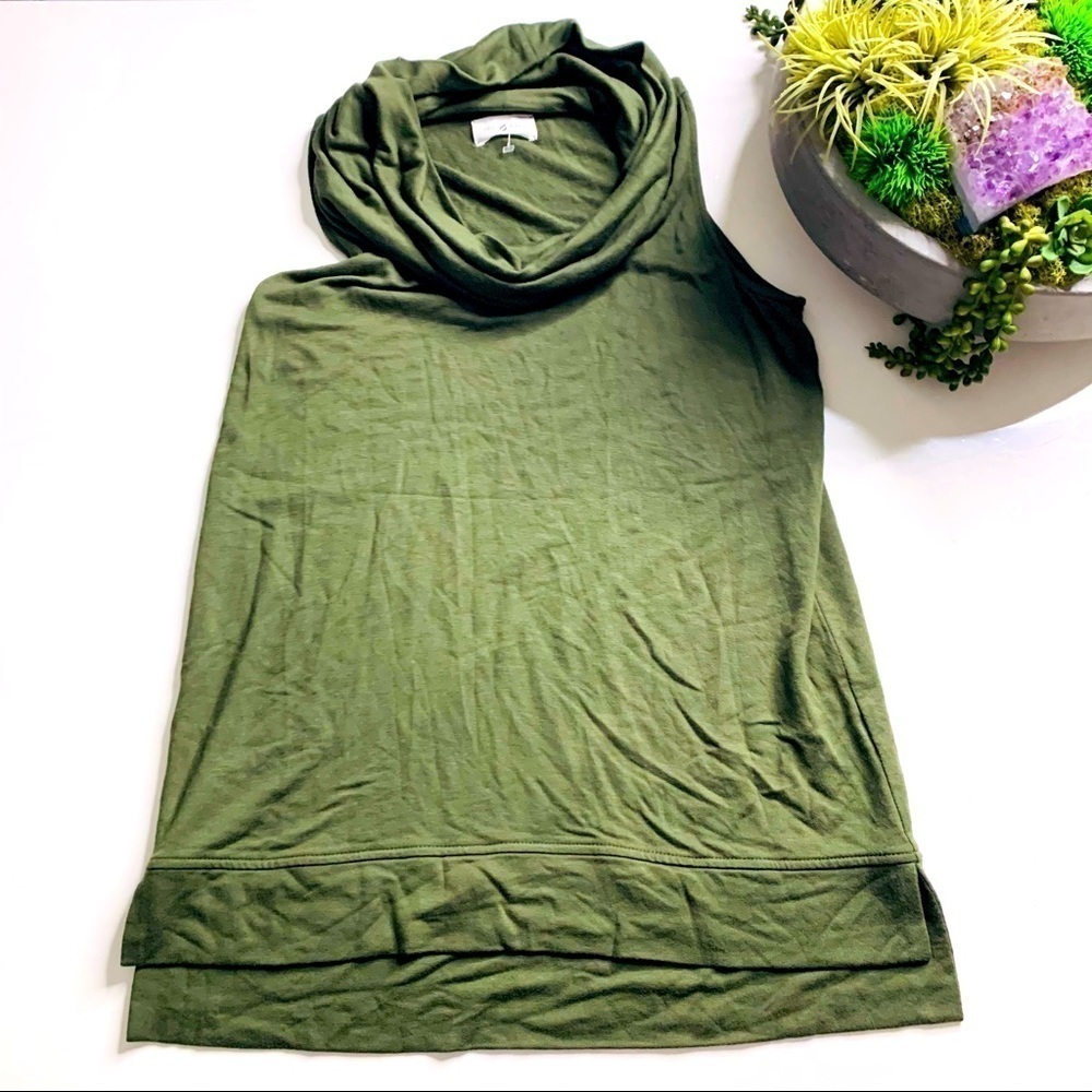 Lou & Grey Sleeveless Cowl neck Hunter Green Shirt xxs